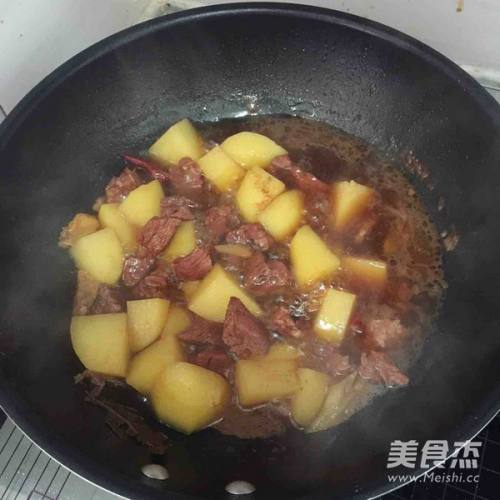 南昌特色美食街:一站式美食之旅,不容错过的味蕾盛宴